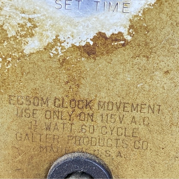 Vintage Bronze Horse Mantle Clock Spartus Horseshoe & Saddle Western Equestrian - Picture 11 of 15